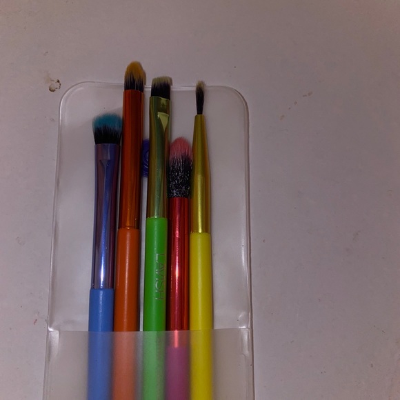 Lavish brush set - Picture 2 of 2